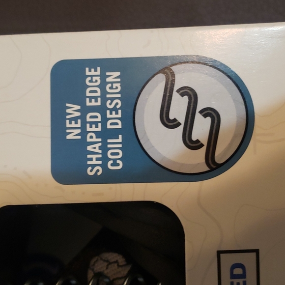 NWOT Yaktrax Pro - Picture 5 of 12